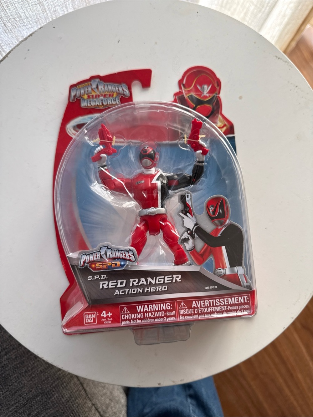 Power Ranger Red and Black Super Megaforce Red Ranger Action Figure - Picture 8 of 8